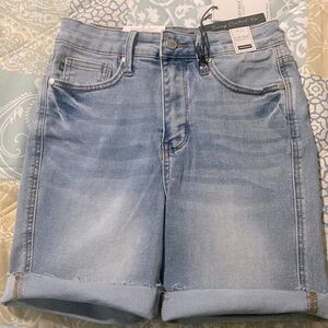 NEW  HW Tummy Control
Cool Denim Shorts  Size SMALL